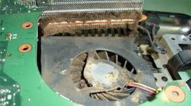 SUMBER DAN PENYEBAB KIPAS LAPTOP BISING