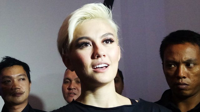 Agnez Mo Tampil di Grand Launching Vivo V7+ (Foto: D.N. Mustikari/kumparan)