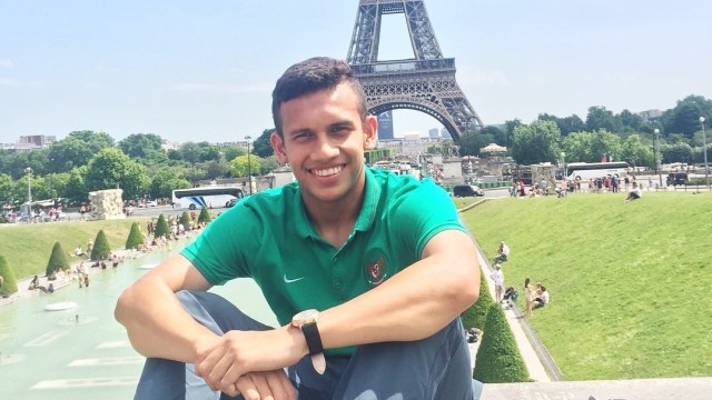 Egy Maulana Vikri di Paris (Foto: Instagram @egymaulanavikri)
