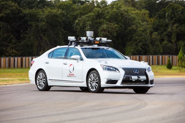 Mobil autonomos Toyota (Foto: The Verge)