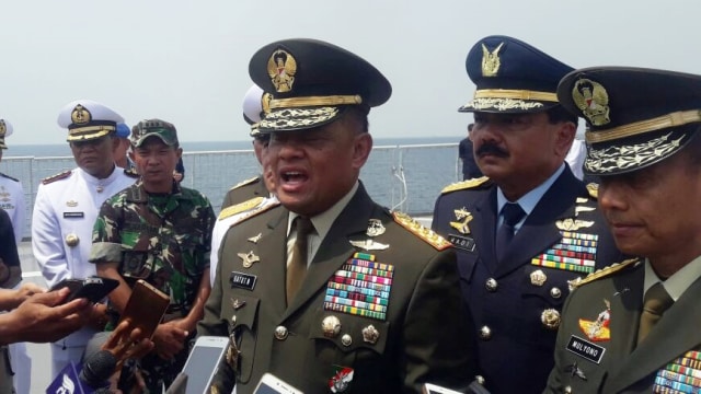 Gatot Nurmantyo usai upacara tabur bunga (Foto: Fadjar Hadi/kumparan)
