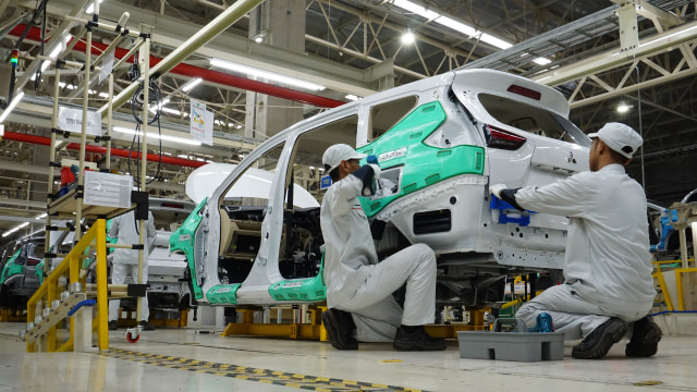 Perakitan Xpander (Foto: Aditia Noviansyah/kumparan)