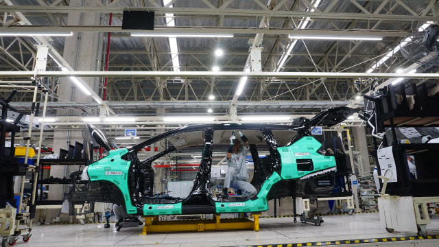 Perakitan Mitsubishi Xpander Foto: Aditia Noviansyah/kumparan