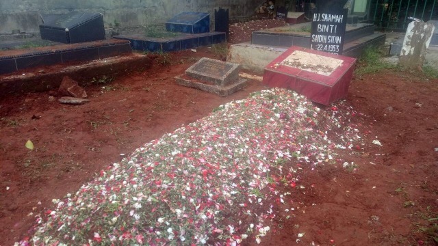 Makam Istri Malih Tong Tong (Foto: Ainul Qalbi/kumparan)