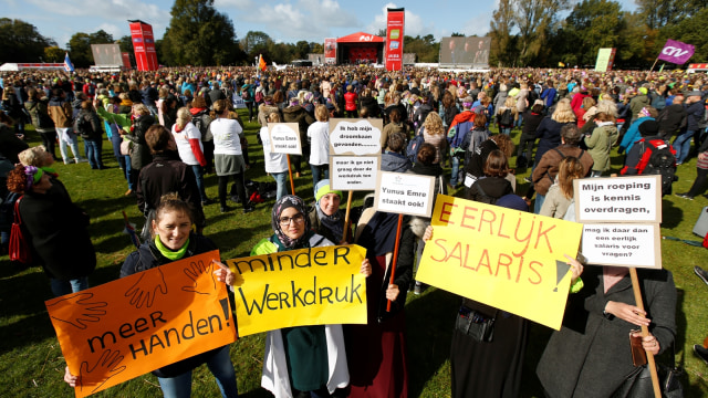 Guru SD di Belanda Mogok Kerja Foto: REUTERS/Cris Toala Olivares