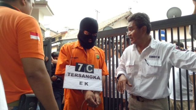 Rekonstruksi Pembunuhan Pengusaha Garmen di Benhil (Foto: Jihad Akbar/kumparan)