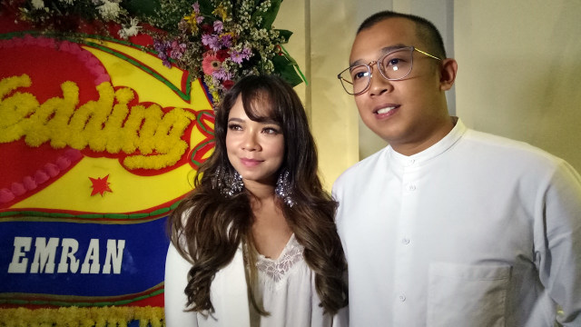 Nora Danish dan suami, Nedim Nazri (Foto: Regina Kunthi/kumparan)