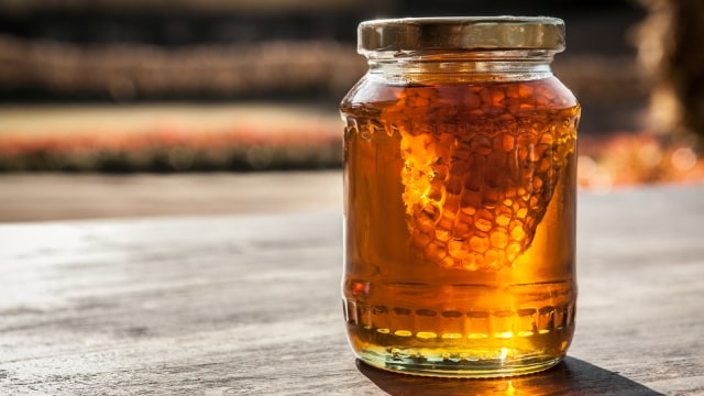 Adanya pestisida berbahaya dalam madu (Foto: Thinkstock)