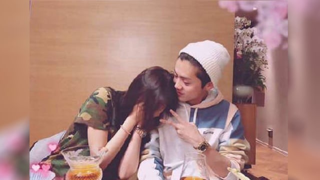 Luhan dan  Guan Xiao Tong. (Foto: Weibo/双央双人余 )