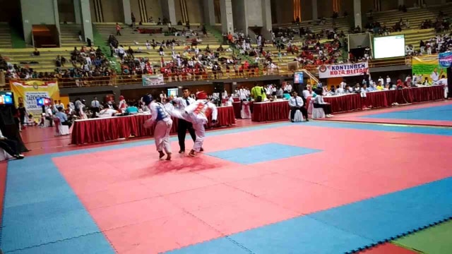 20 Atlet Taekwondo Sampang Borong Medali di Kejurprov Jatim Kota Kediri