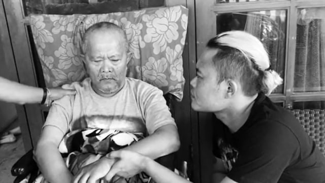 Sule bersama Bapaknya (Foto: Instagram/@ferdinan_sule)