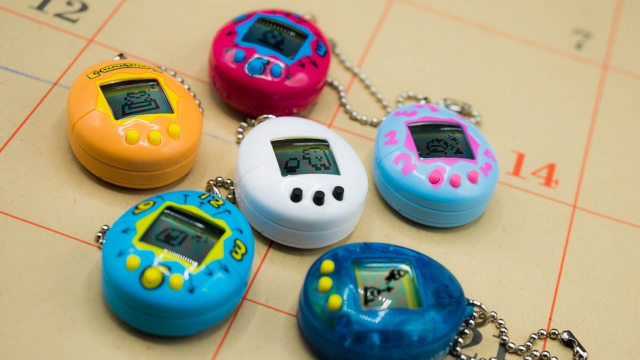 Mainan Tamagotchi versi mini. (Foto: Bandai America)
