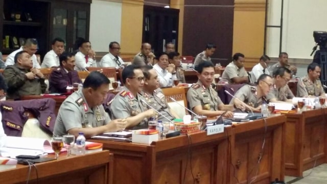 Rapart kerja Kapolri dan Komisi III (Foto: Ferio Pristiawan/kumparan)