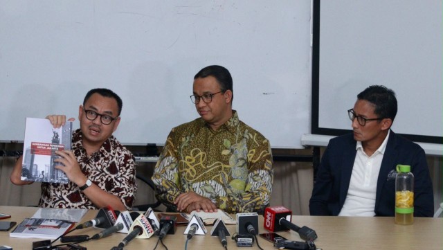 Hasil Kerja Tim Sinkronisasi Anies-Sandi (Foto: Fanny Kusumawardhani/kumparan)