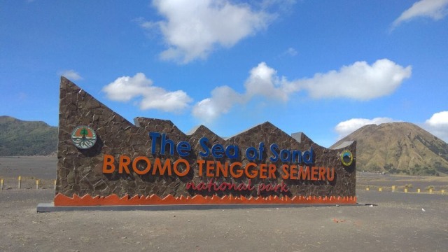 Bukit Teletubbies di Bromo (Foto: Dok. Masyarakat Fotografi Indonesia)