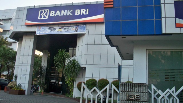 Gedung Bank BRI (Foto: Wikimedia Commons)