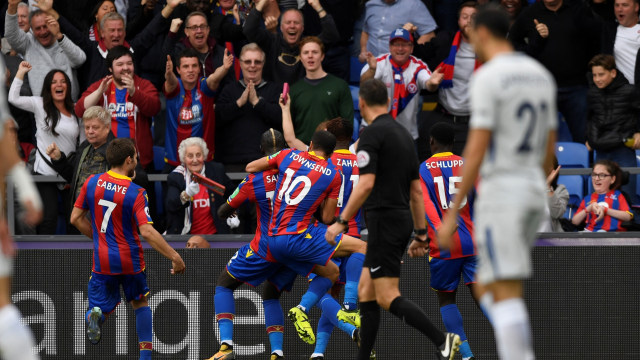Para pemain Crystal Palace berselebrasi. (Foto: Reuters/Tony O'Brien)