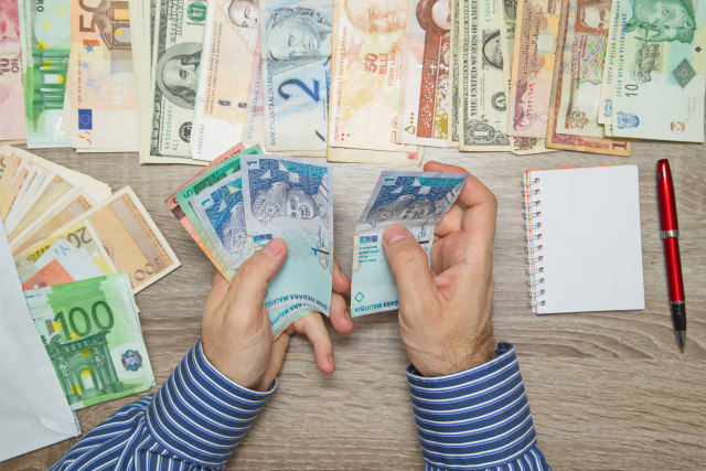 Com-Bisa dapat uang (Foto: Thinkstocks)