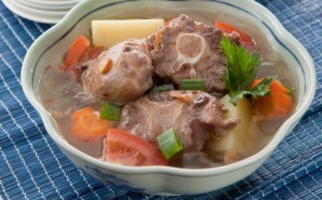 6 Makanan Asli Indonesia yang Buat “Bule” Tergila-gila (4)