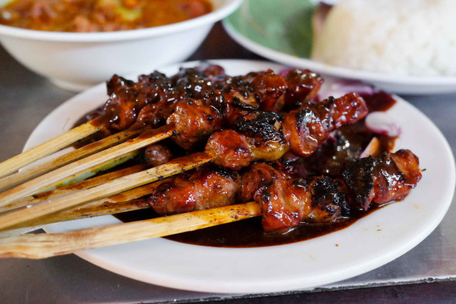 6 Makanan Asli Indonesia yang Buat “Bule” Tergila-gila (5)
