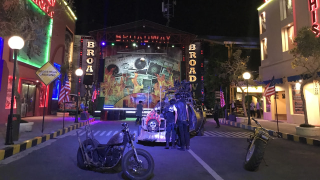 Museum Angkut di malam hari (Foto: Stephanie Elia/kumparan)