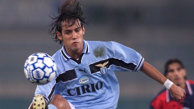 Simone Inzaghi kala masih bermain. (Foto: AFP/Gabriel Buoys)