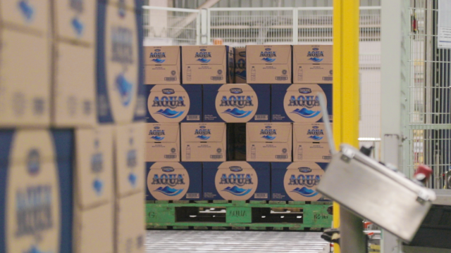 pabrik AQUA Foto: Ridho Robby/kumparan