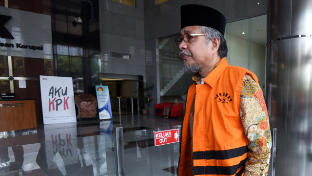 Pemeriksaan Nur Alam Tersangka suap ijin tambang (Foto: Akbar Nugroho Gumay/antara)
