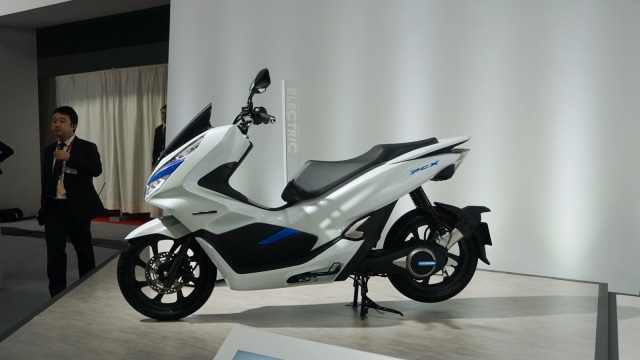 Honda PCX Listrik Foto: Gesit Prayogi/kumparan