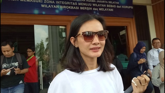 Ade Maya, istri Ibnu Jamil (Foto: Regina Kunthi/kumparan)