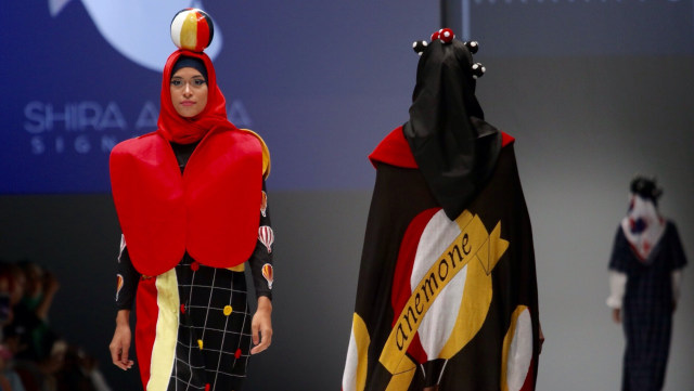 Koleksi terbaru Hannie Hananto di JFW 2018 (Foto: Fanny Kusumawardhani/kumparan)