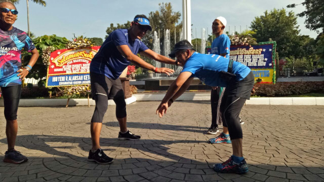 Sandi tiba di Balai Kota seusai lari pagi (Foto: Nabilla Fatiara/kumparan)