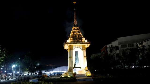 Situasi di Thailand setelah proses kremasi Raja. (Foto: Soe Zeya Tun/Reuters)