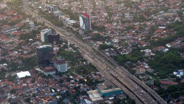 Suasana Tol JORR Foto: Aditia Noviansyah/kumparan 