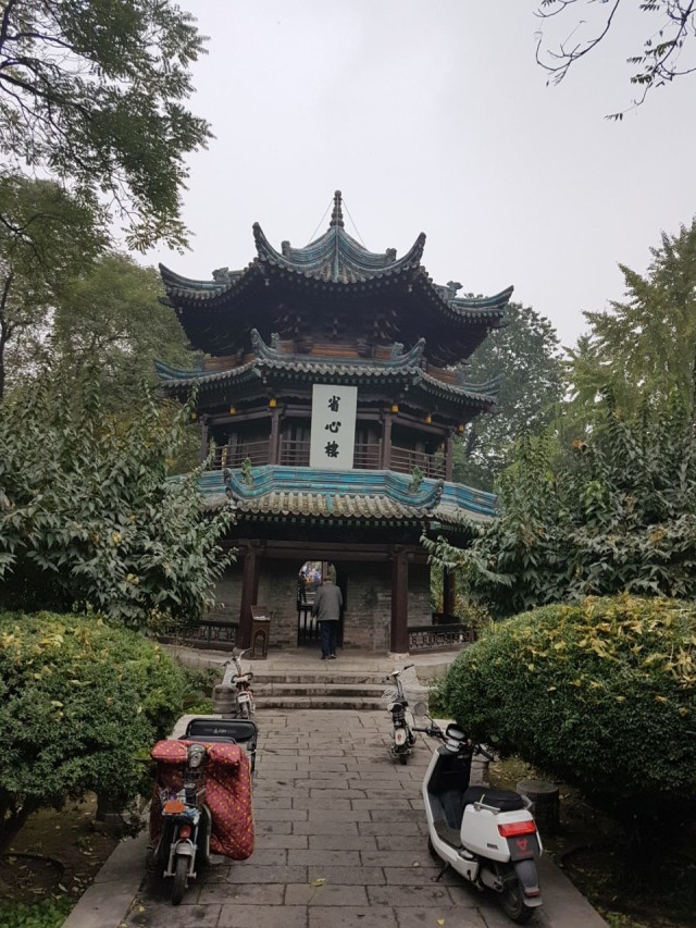 Menara Masjid Xi'an (Foto: Arifin Asydhad/kumparan)