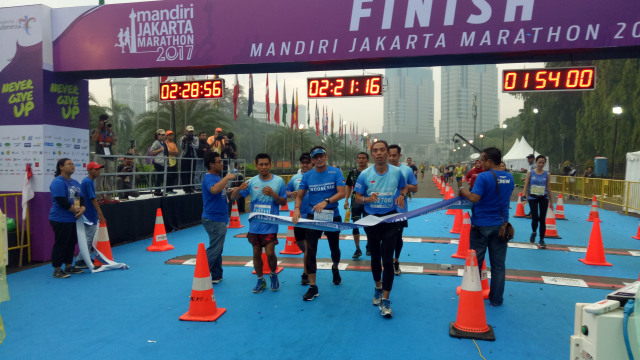 Sandi di Jakarta Marathon 2017. (Foto: Ochi Amanaturrosyidah/kumparan)