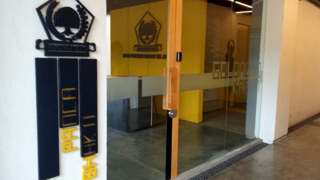 Kantor DPD Golkar DKI, kantor parpol 'jaman now' (Foto: Amanaturrosyidah/kumparan)