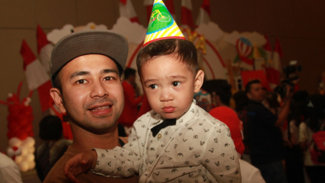 Raffi Ahmad dan Rafathar (Foto: Munady Widjaja)