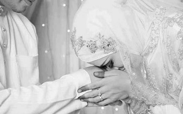 Tanya-Jawab Islam: Hukum Taat pada Suami