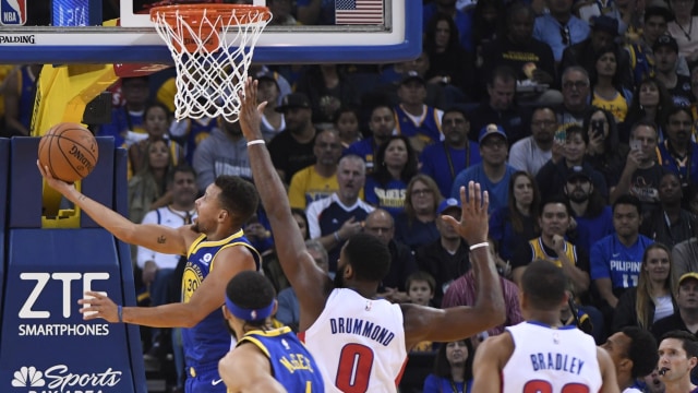 Warriors kembali takluk di kandang sendiri. (Foto: Reuters/Kyle Terada)