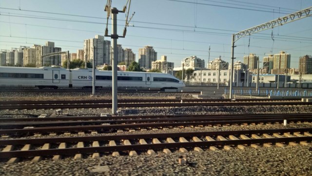 Rel Kereta Cepat Beijing-Shanghai. (Foto: Denny Armandhanu/kumparan)