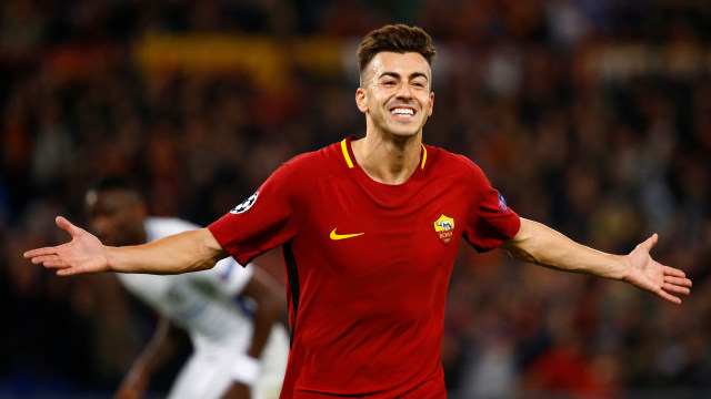Malam yang tidak dilupakan El Shaarawy. Foto: REUTERS/Stefano Rellandini