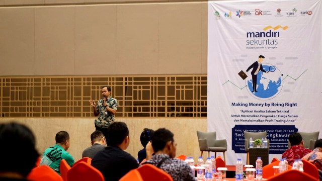 Edukasi Pasar Modal di Singkawang (Foto: michael agustinus/kumparan)