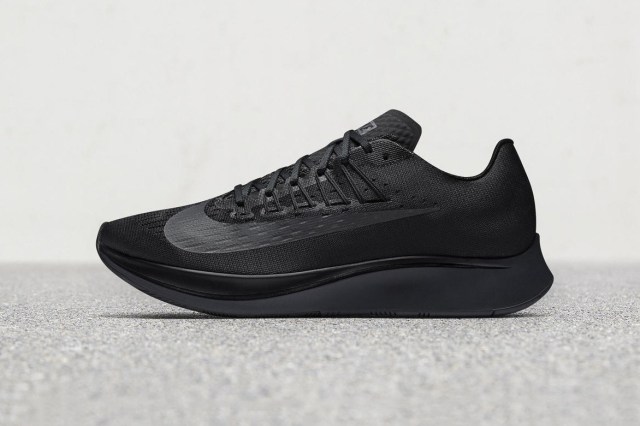 Best Sneaker November minggu 1 (2)