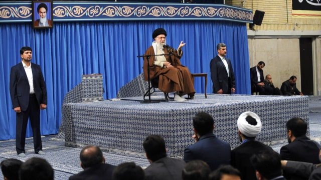 Ayatollah Ali Khamenei Berpidato di Teheran Foto: Leader.ir/Handout via Reuters