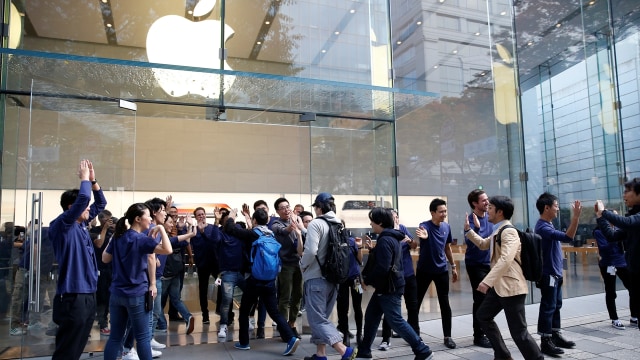 Ilustrasi Apple Store. Foto: Toru Hanai/Reuters
