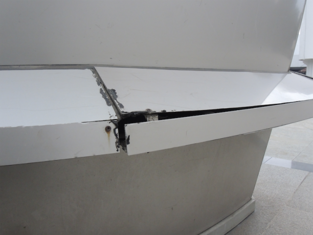 Kurangnya Perawatan Bangunan Taman Ismail Marzuki (1)