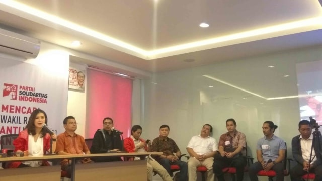 Juara All England Ikuti Seleksi Bakal Caleg PSI