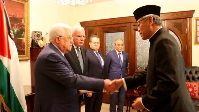 Dubes RI Andy Rachmianto dan Presiden Palestina (Foto: dok. KBRI Amman)