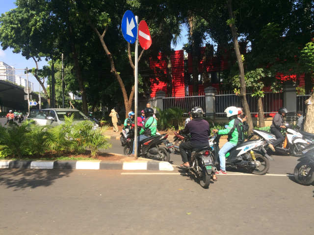 Kalibata dan Keleluasaan Melanggar Saat Tidak Ada Polisi